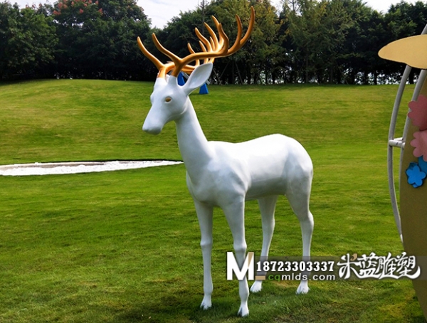 贵州鹿子玻璃钢雕塑